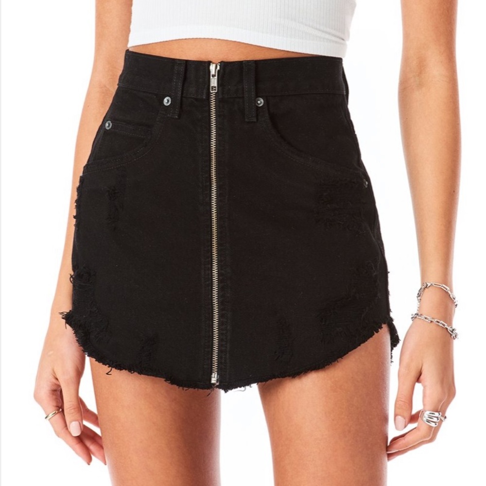denim skirt